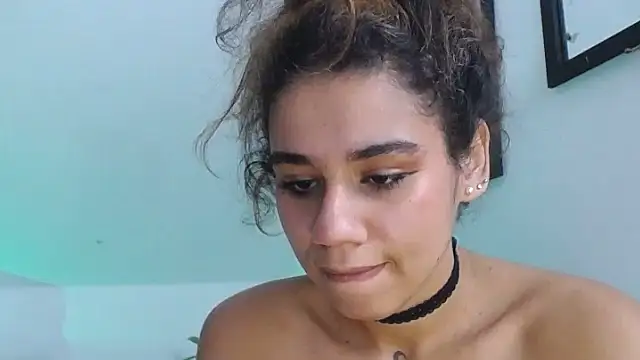 diamonmeli online show from 02/09/25, 11:36