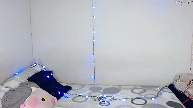 JessicaEbony online show from 05/10/26, 01:44