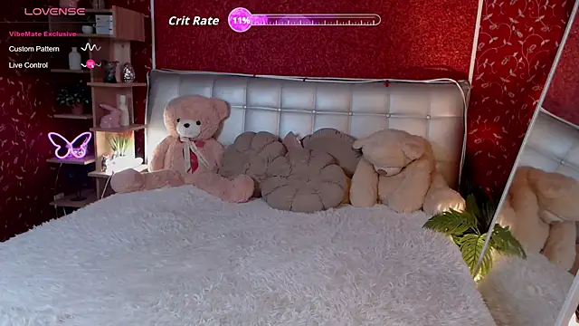 AuroraAksnesss online show from 04/18/26, 04:11