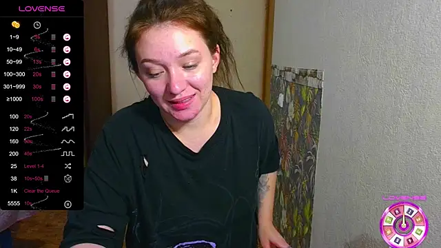 Snapshot of Chloe_strip chatting on 10/12/25, 12:04 Chloe strip online show from 10/12/25, 12:04