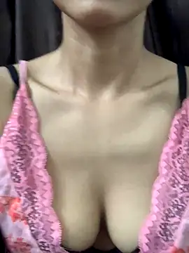 Snapshot of Sweety_008 chatting on 09/11/25, 02:17 Sweety 008 online show from 09/11/25, 02:17