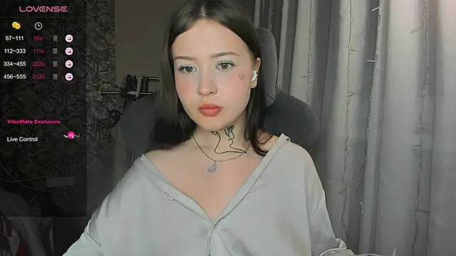 kate8ketee8 online show from 01/27/25, 03:50