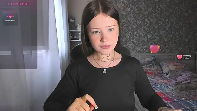 kate8ketee8 online show from 10/05/25, 11:19