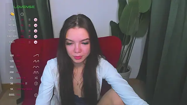 LizaTheButter online show from 03/21/25, 05:43