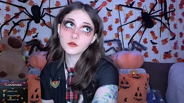  Devill Baby online show from 10/15/25, 06:02