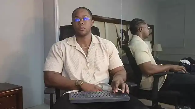 Snapshot of AdonisKnight chatting on 12/27/24, 09:11 AdonisKnight online show from 12/27/24, 09:11