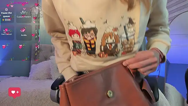 Nora Vennucci online show from 02/20/26, 07:36