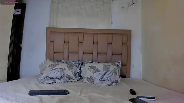stepcouple XXX online show from 05/14/26, 08:15