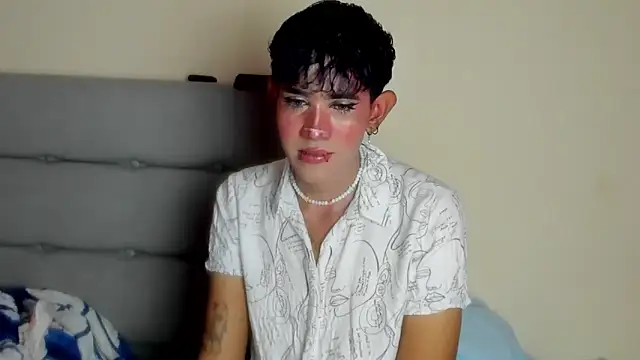 andrew uwu  online show from 12/22/25, 09:56