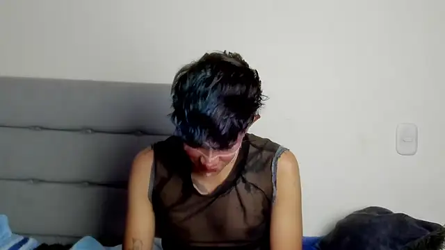 andrew uwu  online show from 01/05/26, 07:50