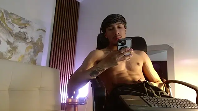 rafael stone online show from 02/05/25, 03:55
