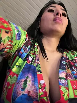 Snapshot of Anily_Lovely chatting on 01/21/25, 11:45 Anily Lovely online show from 01/21/25, 11:45