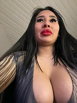 Snapshot of Anily_Lovely chatting on 03/04/25, 01:55 Anily Lovely online show from 03/04/25, 01:55