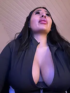 Snapshot of Anily_Lovely chatting on 03/17/25, 09:55 Anily Lovely online show from 03/17/25, 09:55