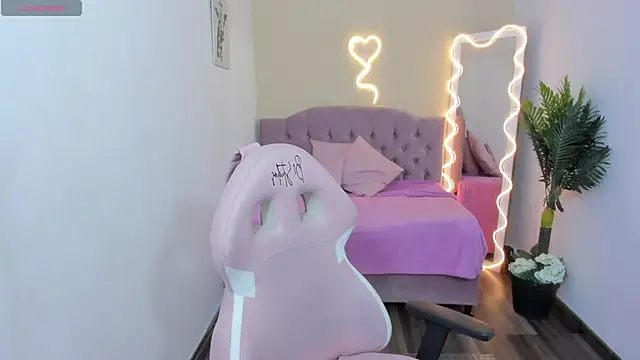 kendra tay online show from 02/14/25, 03:11