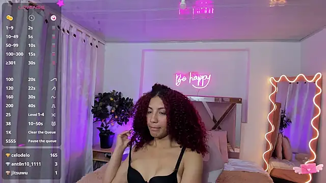 Daphnne tay online show from 02/13/25, 10:02