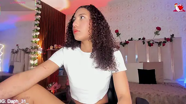 Daphnne tay online show from 03/01/26, 03:41