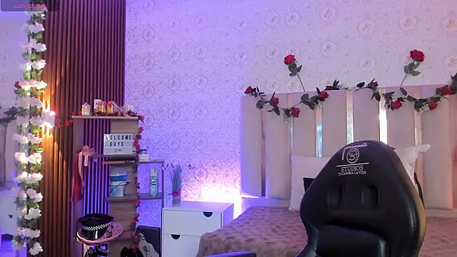 Daphnne tay online show from 03/08/26, 03:54