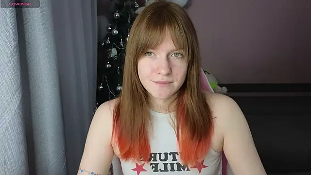 Snapshot of CassieJuice69 chatting on 01/07/25, 06:56 CassieJuice69 online show from 01/07/25, 06:56
