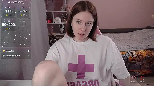 CassieJuice69 online show from 11/24/25, 06:18