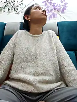 Aleena Rai online show from 02/04/25, 07:55