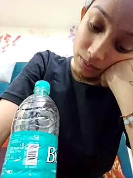 Aleena Rai online show from 03/09/25, 05:49