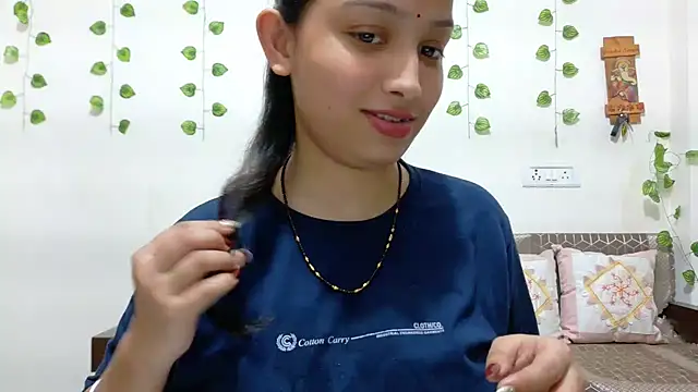 Aleena Rai online show from 10/30/25, 06:52