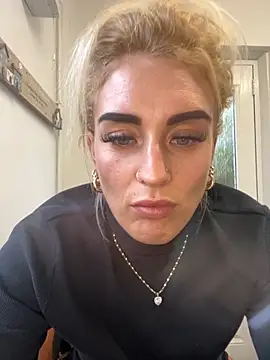 Barbie 26 online show from 12/04/25, 01:09