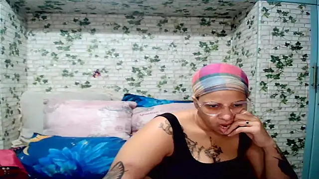 Indian candyXX online show from 04/20/26, 04:21