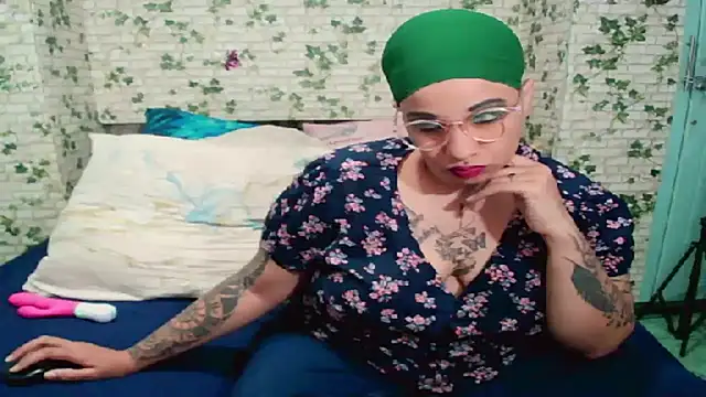 Indian candyXX online show from 05/14/26, 04:36