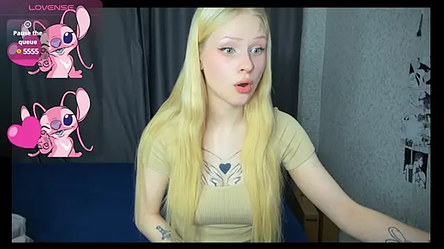 lisa barbie online show from 02/11/25, 07:27