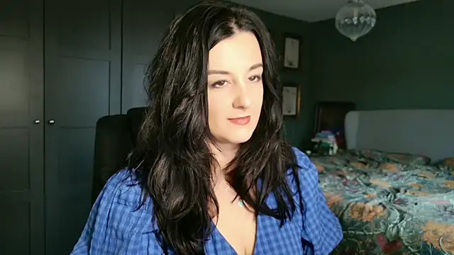 flatwhite0 online show from 02/05/26, 10:09