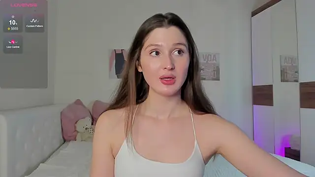 tender babyy online show from 02/01/25, 02:13