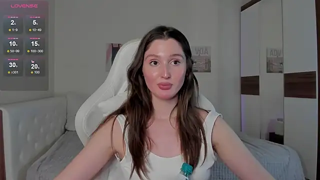 tender babyy online show from 02/09/25, 07:41