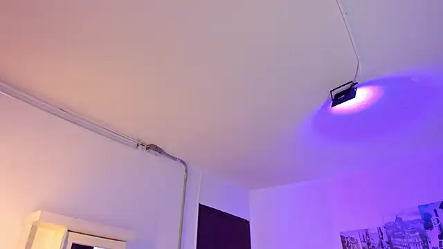 Snapshot of Amy_Kiitty_ chatting on 09/16/25, 12:28 Amy Kiitty  online show from 09/16/25, 12:28