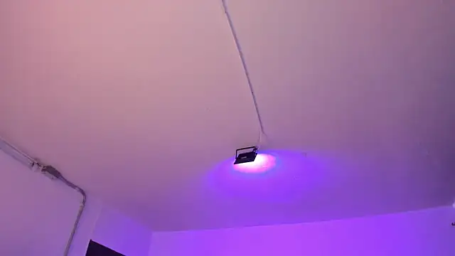 Amy Kiitty  online show from 12/20/25, 12:45