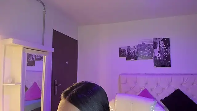 Amy Kiitty  online show from 03/26/26, 01:06