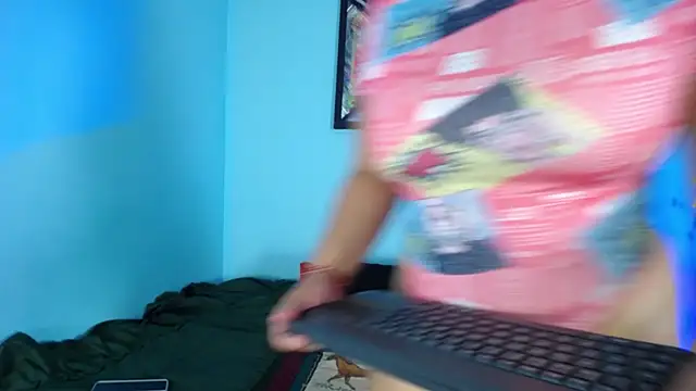 Iivana 19 online show from 11/08/25, 04:18