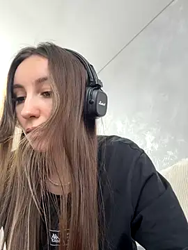 viviandaimond1 online show from 11/13/25, 10:36