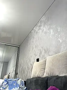 viviandaimond1 online show from 11/14/25, 09:41