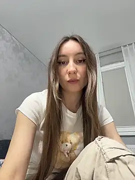 viviandaimond1 online show from 03/28/26, 04:39