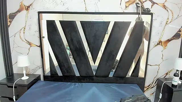 KarinaSimonz online show from 10/14/25, 06:42