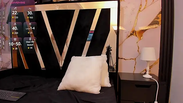 KarinaSimonz online show from 02/05/26, 07:18