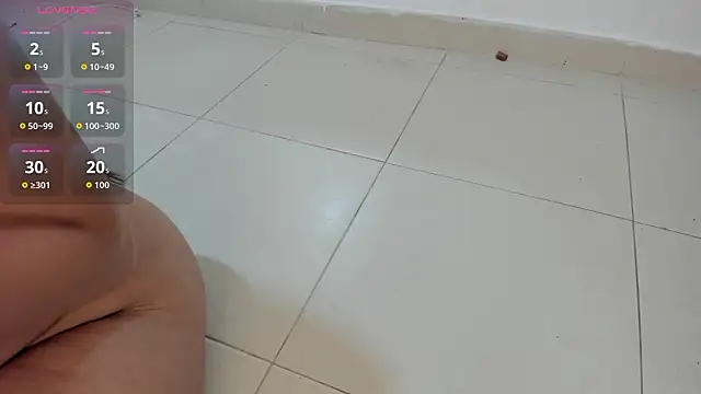 KarinaSimonz online show from 02/26/26, 08:19