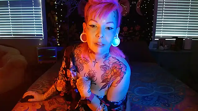 GoldieBakeman online show from 02/20/25, 08:47