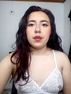 Emi chik online show from 01/05/25, 02:06