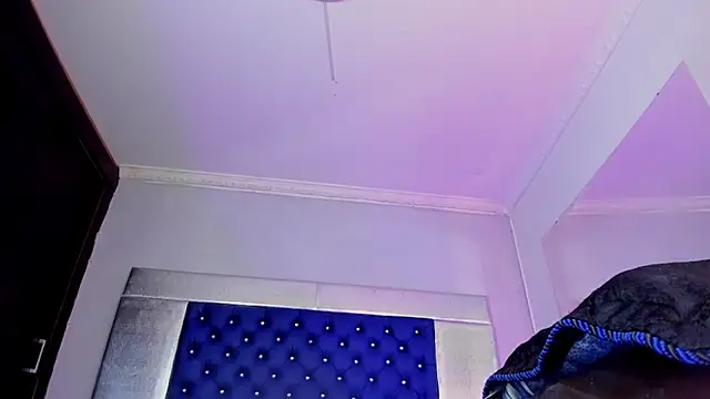 Eyleen Santos online show from 05/31/26, 07:59