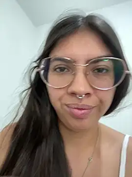 Snapshot of Argentiiniita chatting on 01/25/25, 09:35 Argentiiniita online show from 01/25/25, 09:35