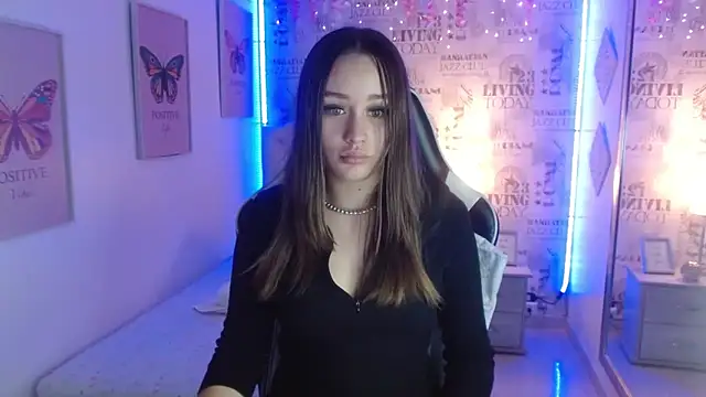 Ivyy Crystal online show from 03/10/25, 09:29