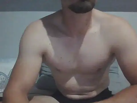 Snapshot of LoveEveryWet chatting on 09/29/25, 10:14 LoveEveryWet online show from 09/29/25, 10:14